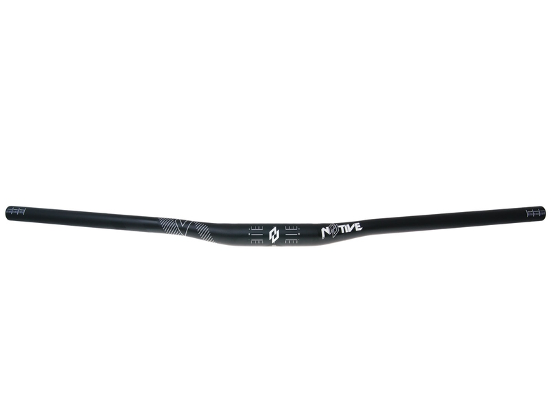 Zrcátka páčky řídítka - Řídítka n8tive AL7075 780x31.8, prohnutí 10 mm, 5° nahoru, 7° zpětný klop - černá