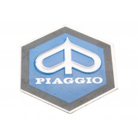 Znak Piaggio 31x36mm hliníkový pro Vespa PK50, PK80 82-88  (142720100)